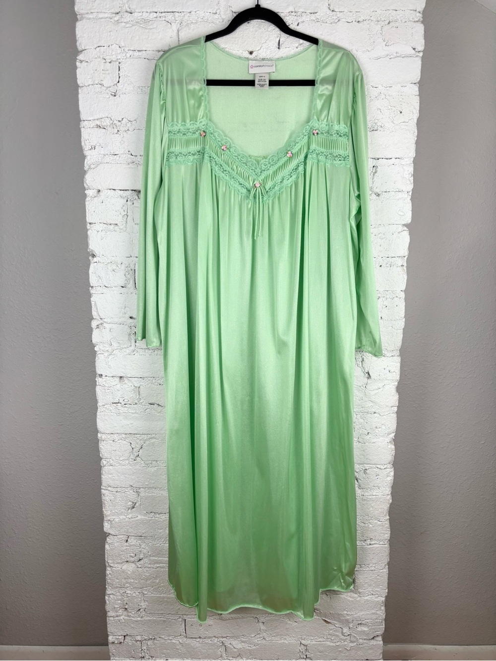 Vintage Comfort Choice Romantic Mumu Dress Nightgown